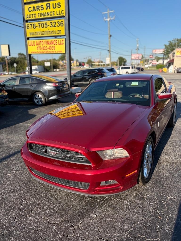 2014 Ford Mustang V6 Coupe