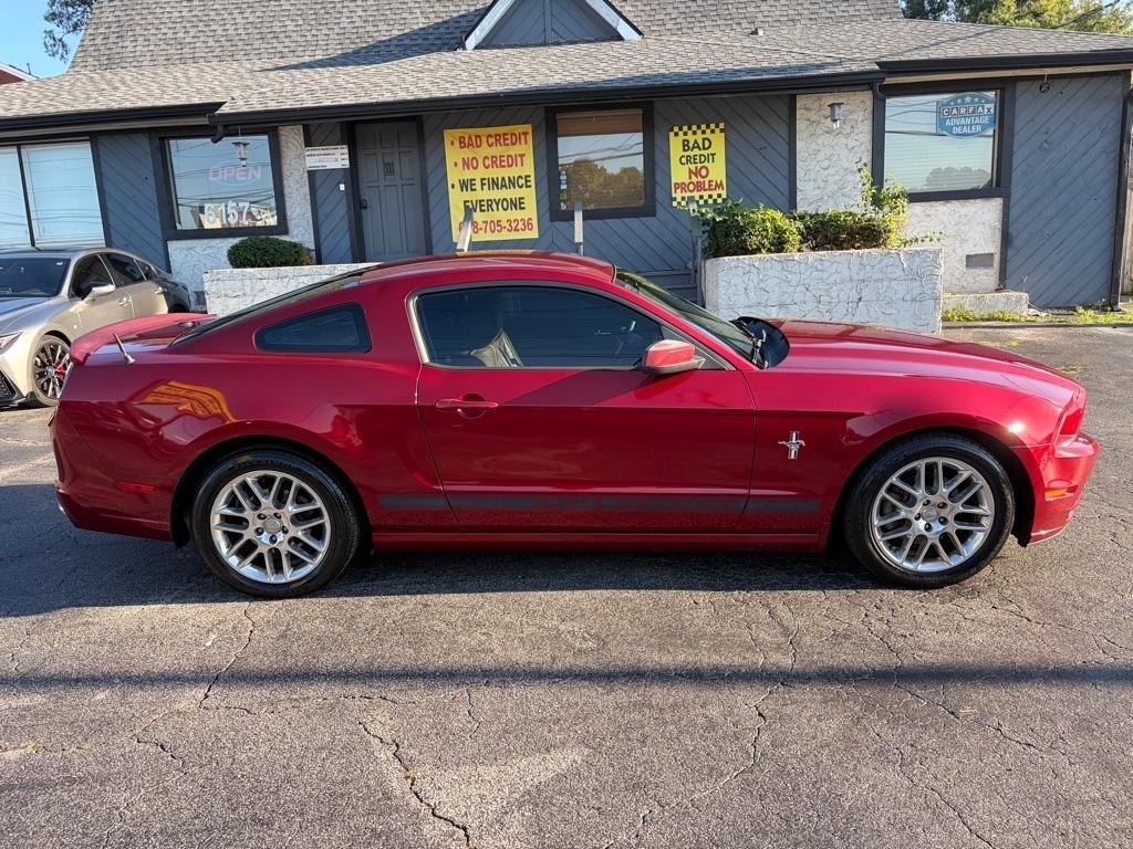 Ford Mustang V6 Coupe 2014