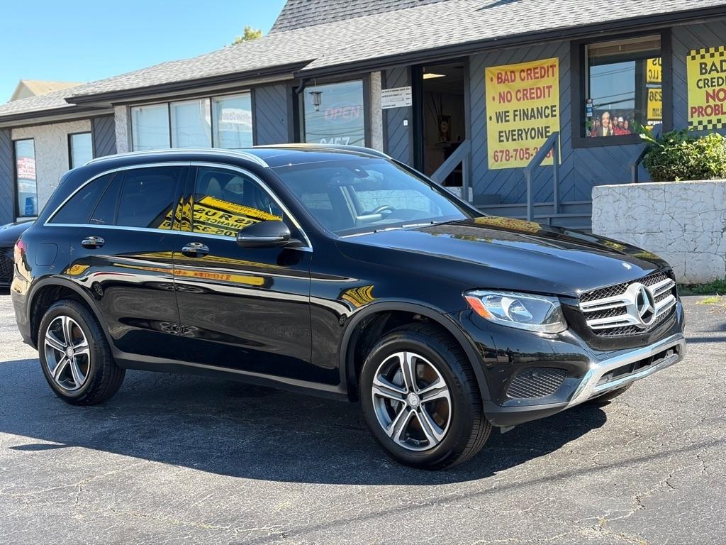 Mercedes-Benz GLC GLC 300 4MATIC SUV 2017