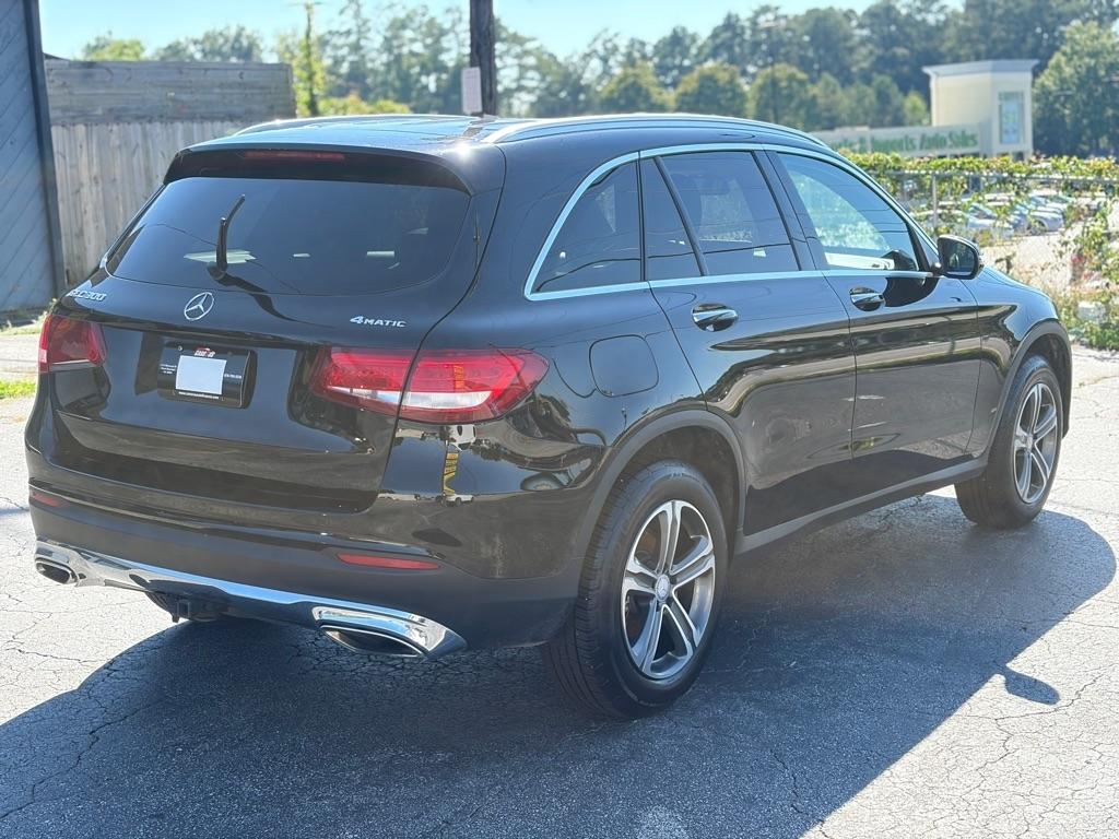 Mercedes-Benz GLC GLC 300 4MATIC SUV 2017