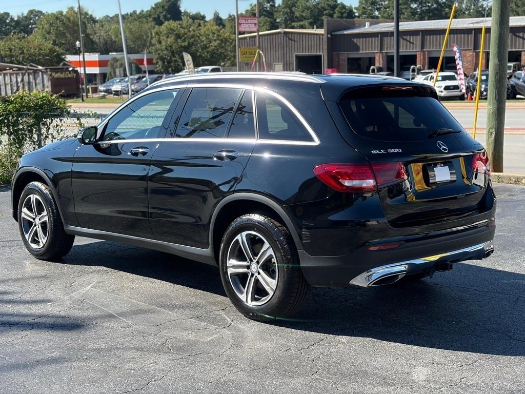 Mercedes-Benz GLC GLC 300 4MATIC SUV 2017
