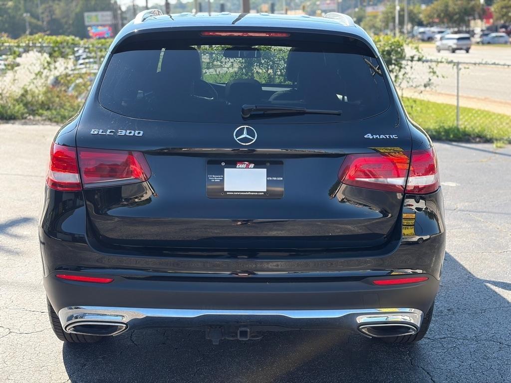 Mercedes-Benz GLC GLC 300 4MATIC SUV 2017