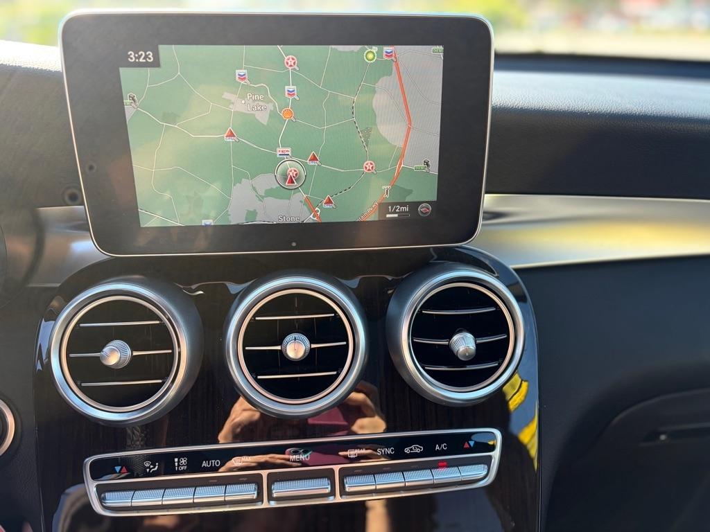 Mercedes-Benz GLC GLC 300 4MATIC SUV 2017