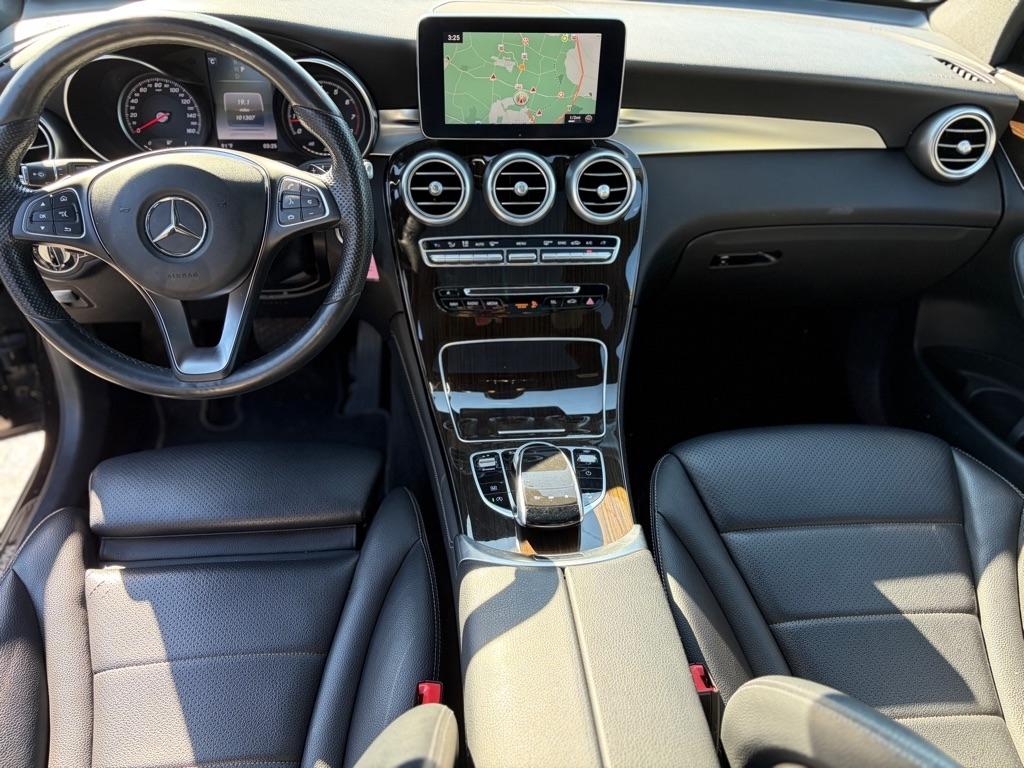 Mercedes-Benz GLC GLC 300 4MATIC SUV 2017