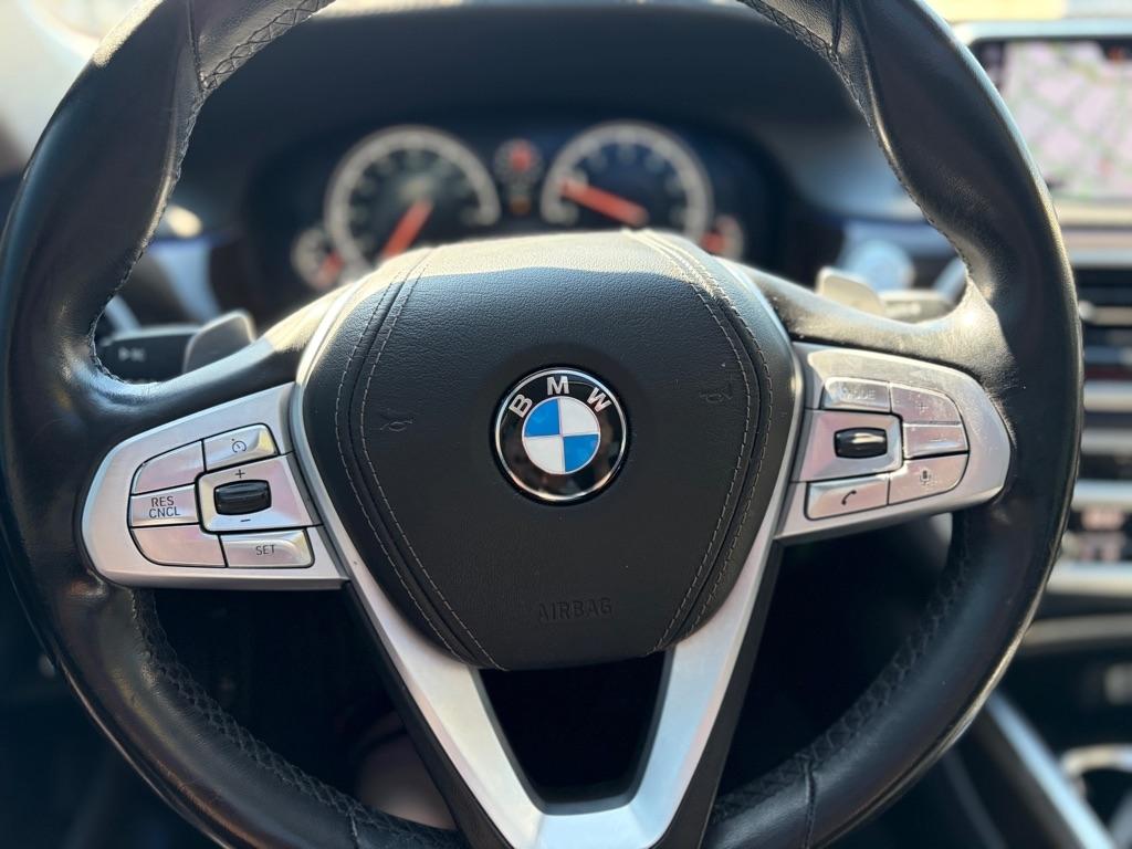 BMW 740i  2017
