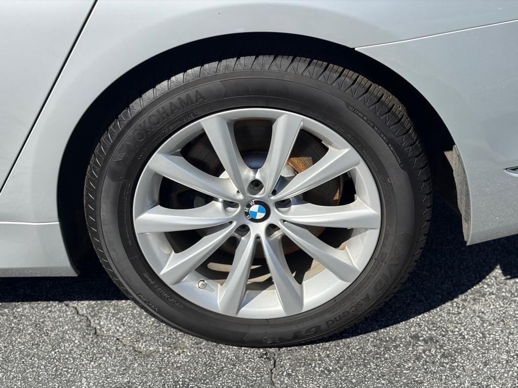 BMW 740i  2017