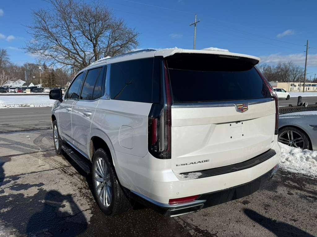 Cadillac Escalade Luxury 4WD 2023