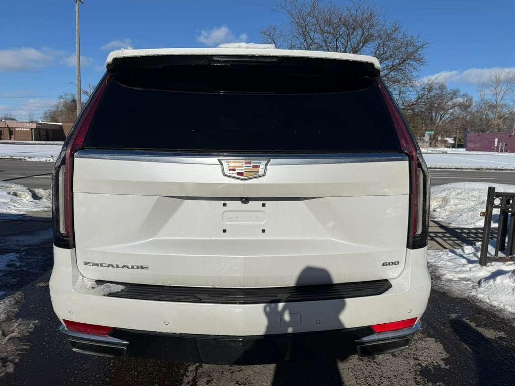 Cadillac Escalade Luxury 4WD 2023