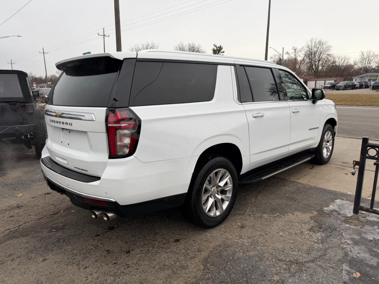 Chevrolet Suburban Premier 4WD 2023