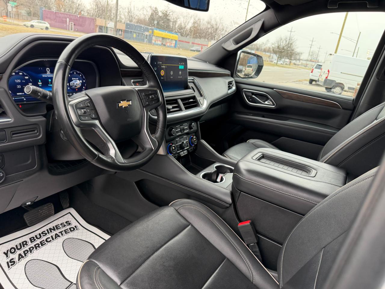 Chevrolet Suburban Premier 4WD 2023
