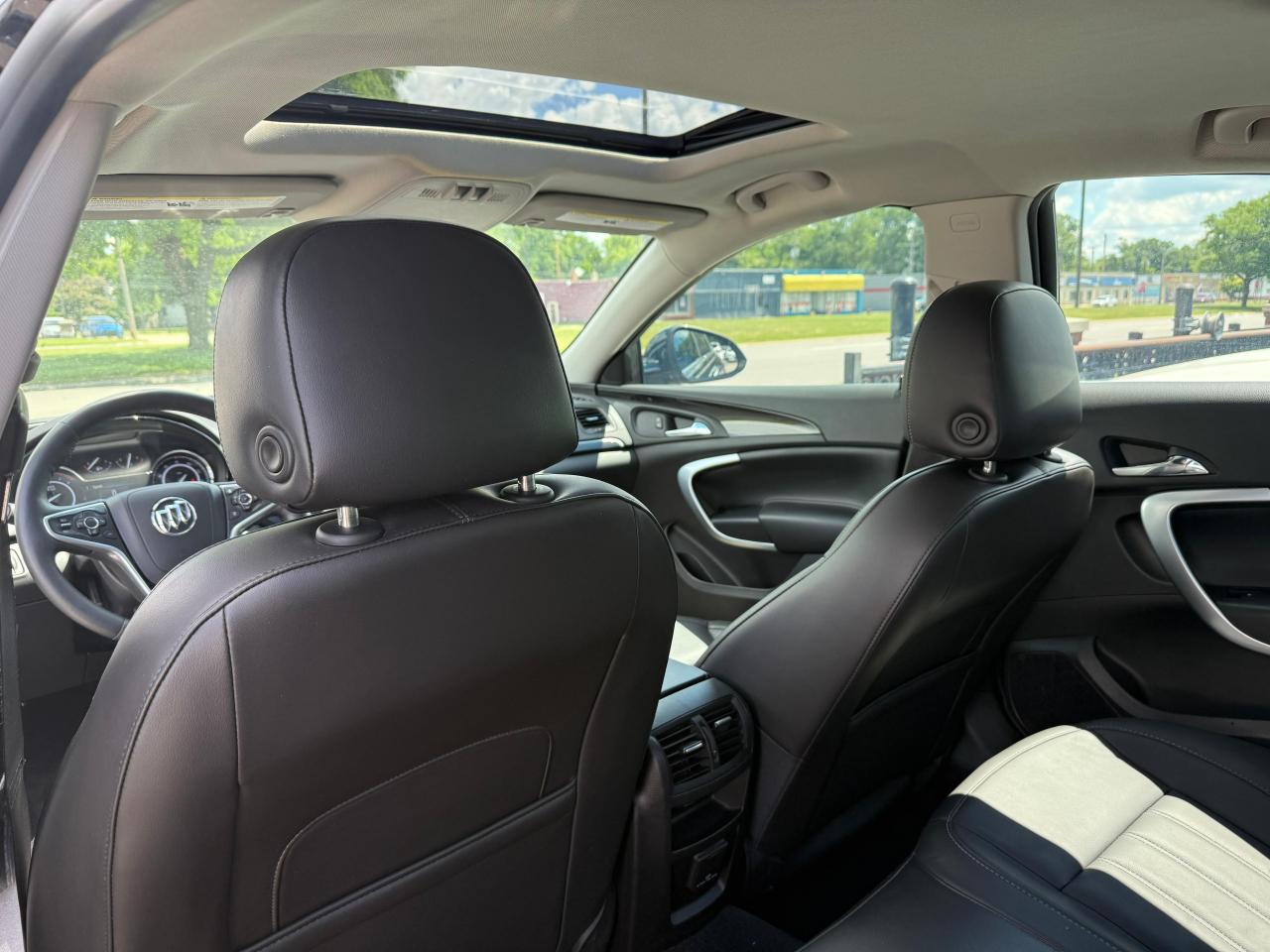 Buick Regal Premium 1 2015