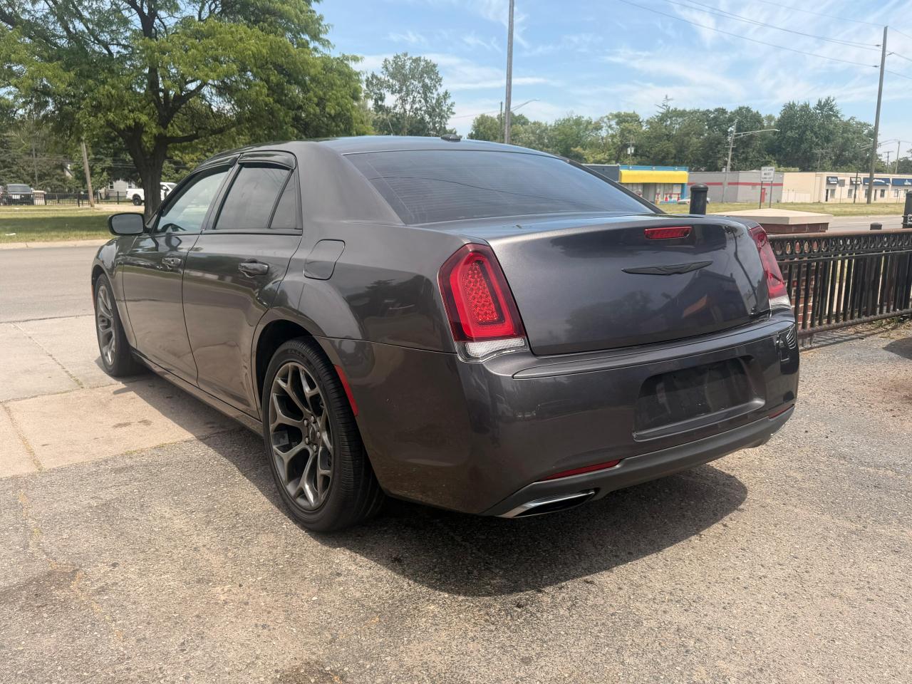 Chrysler 300 S V6 RWD 2016