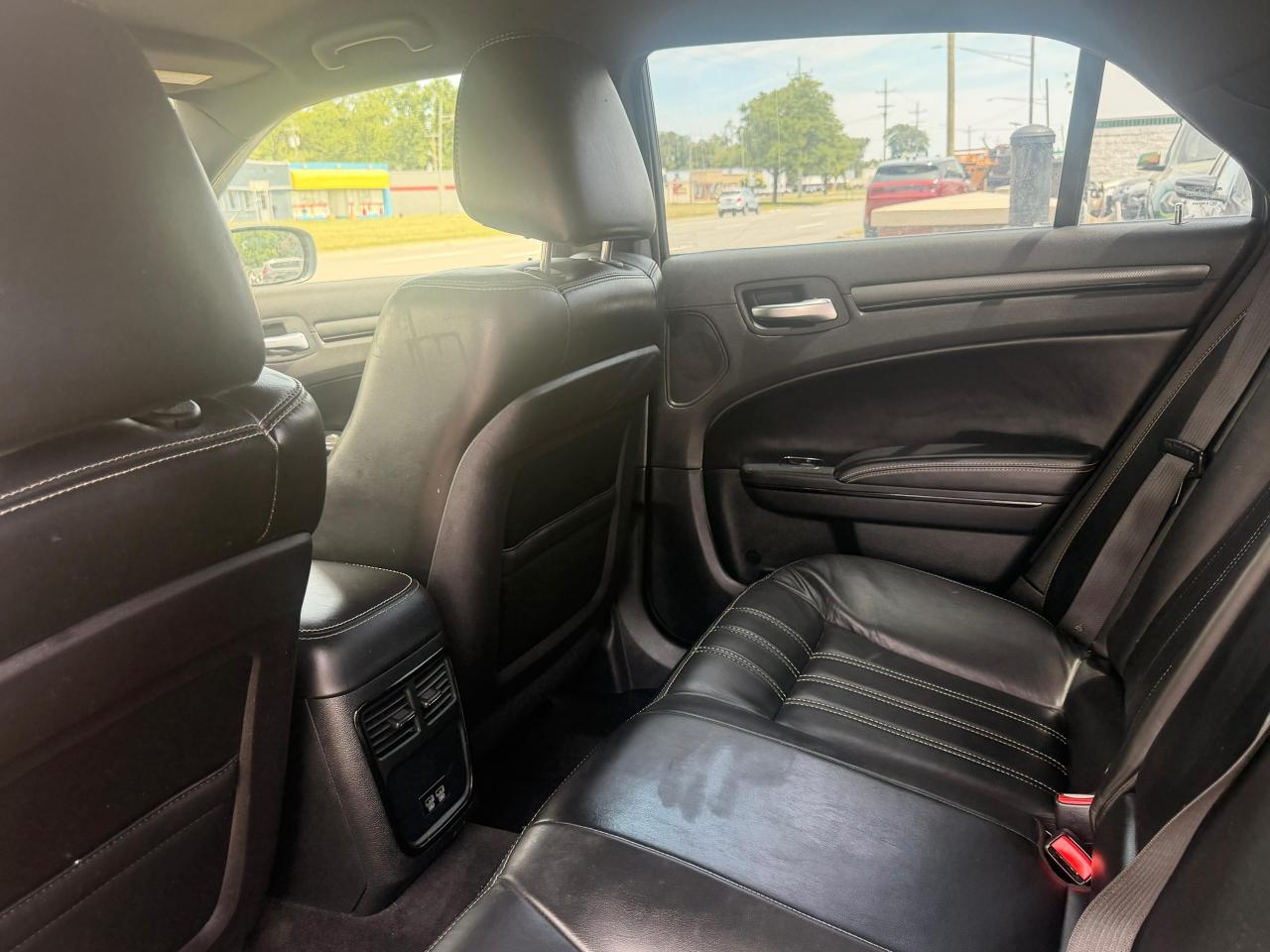 Chrysler 300 S V6 RWD 2016