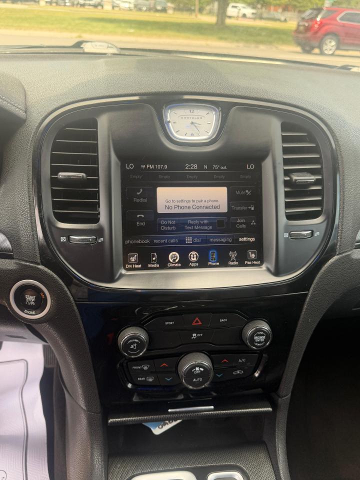Chrysler 300 S V6 RWD 2016