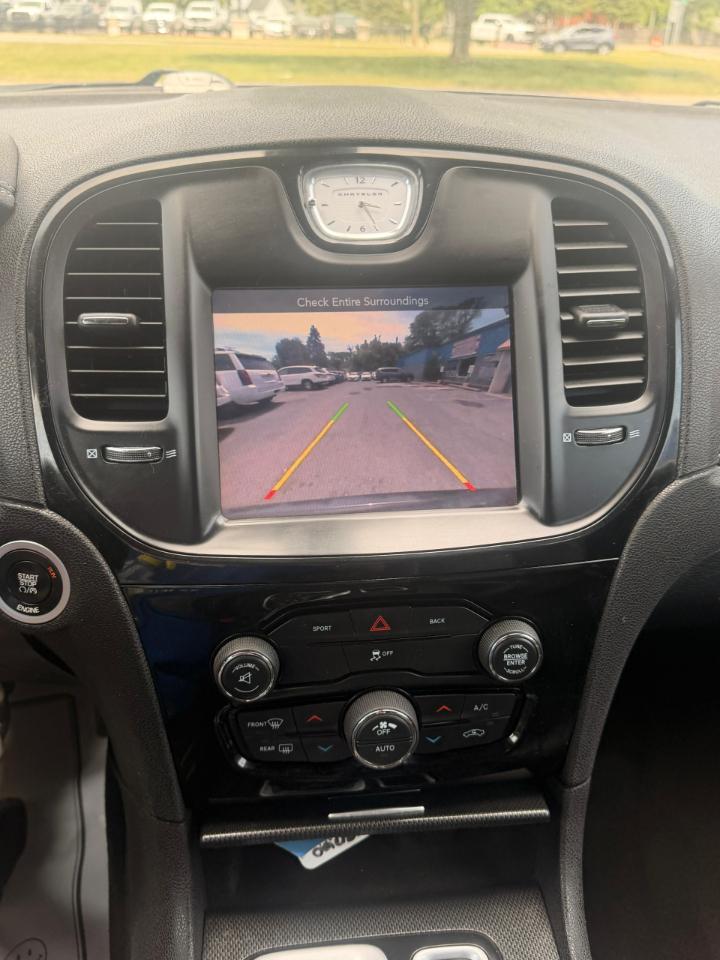 Chrysler 300 S V6 RWD 2016