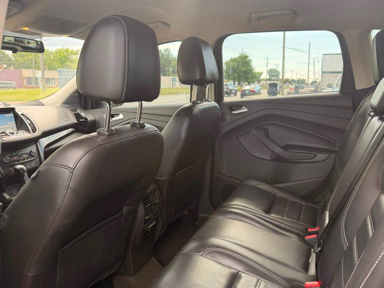 Ford Escape Titanium FWD 2017