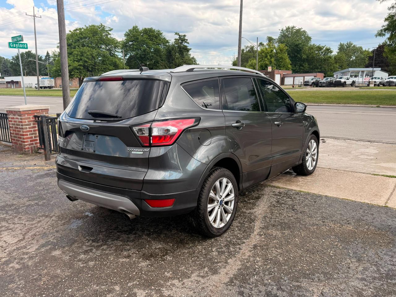 Ford Escape Titanium FWD 2017