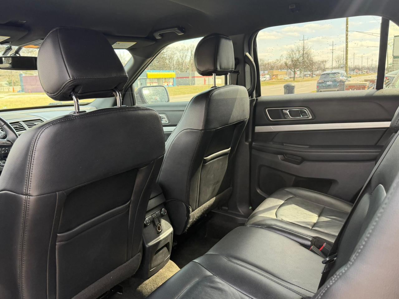 Ford Explorer XLT 4WD 2017