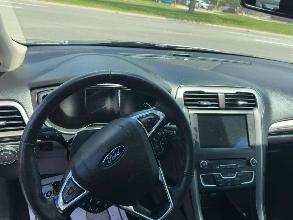 Ford Fusion SE AWD 2017