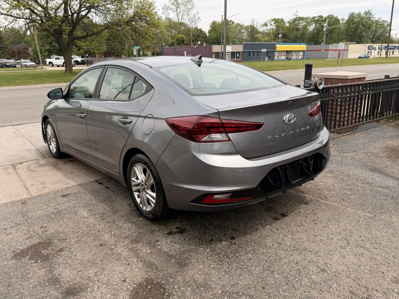 Hyundai Elantra Limited 2019