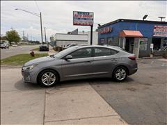 2019 Hyundai Elantra 