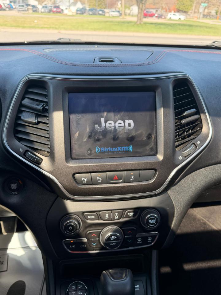 Jeep Cherokee Trailhawk 2019