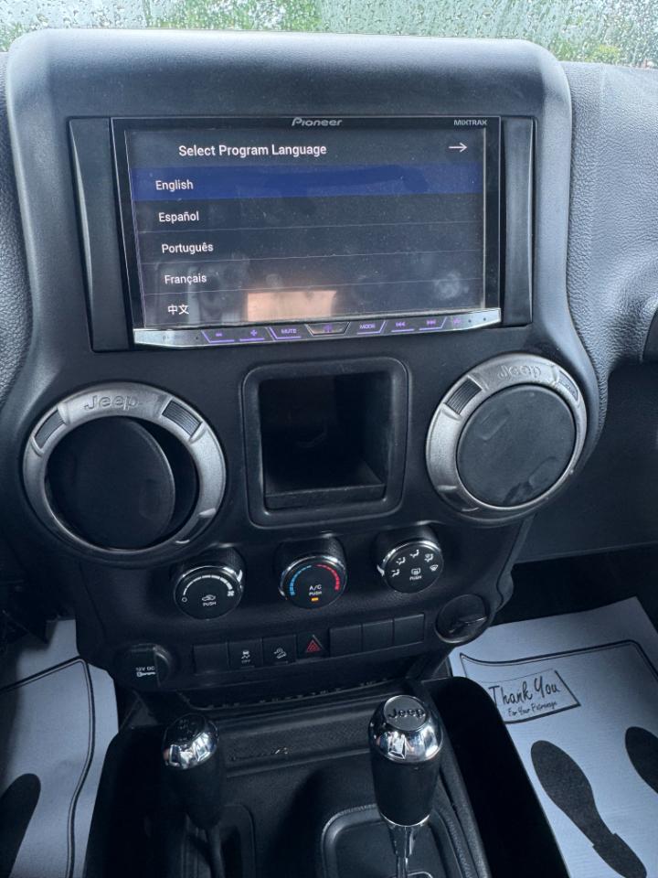 Jeep Wrangler Unlimited Sport 4WD 2016