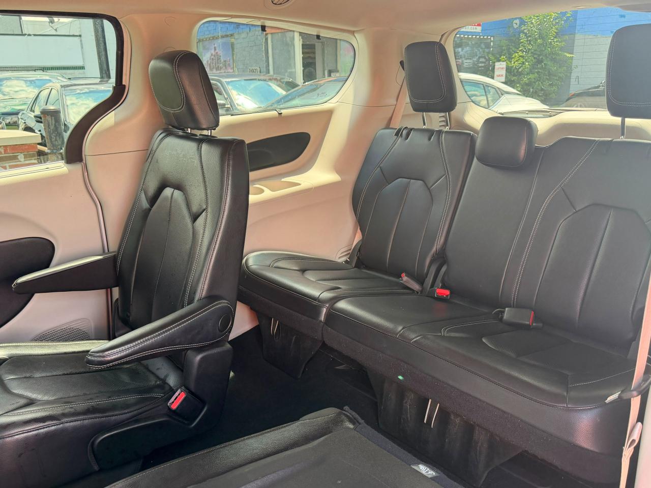 Chrysler Pacifica Touring-L 2022