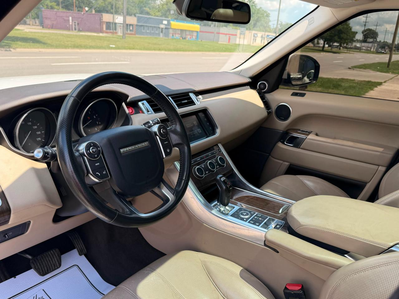 Land Rover Range Rover Sport 5.0L V8 Supercharged 2016