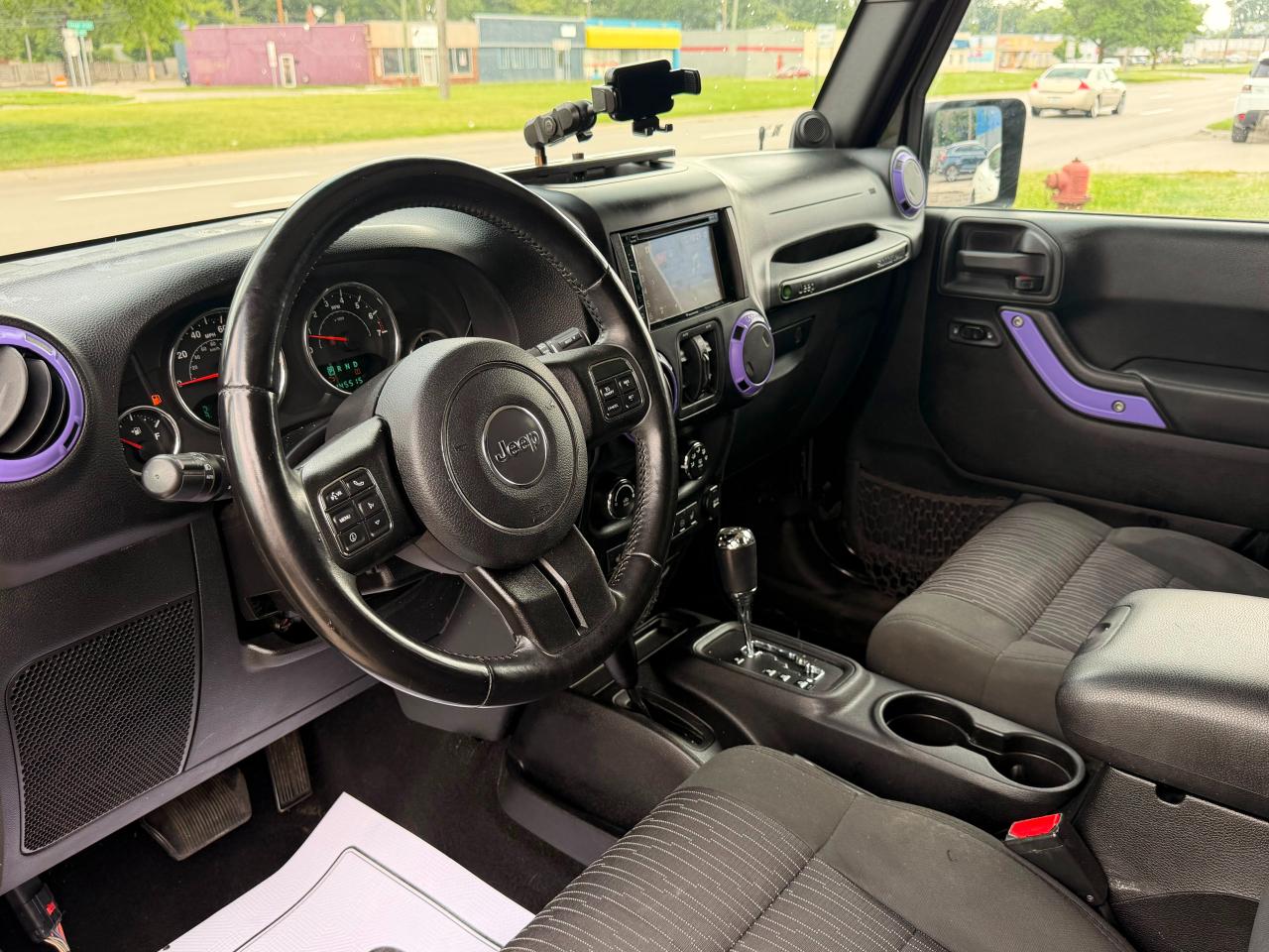 Jeep Wrangler Unlimited Sahara 4WD 2012