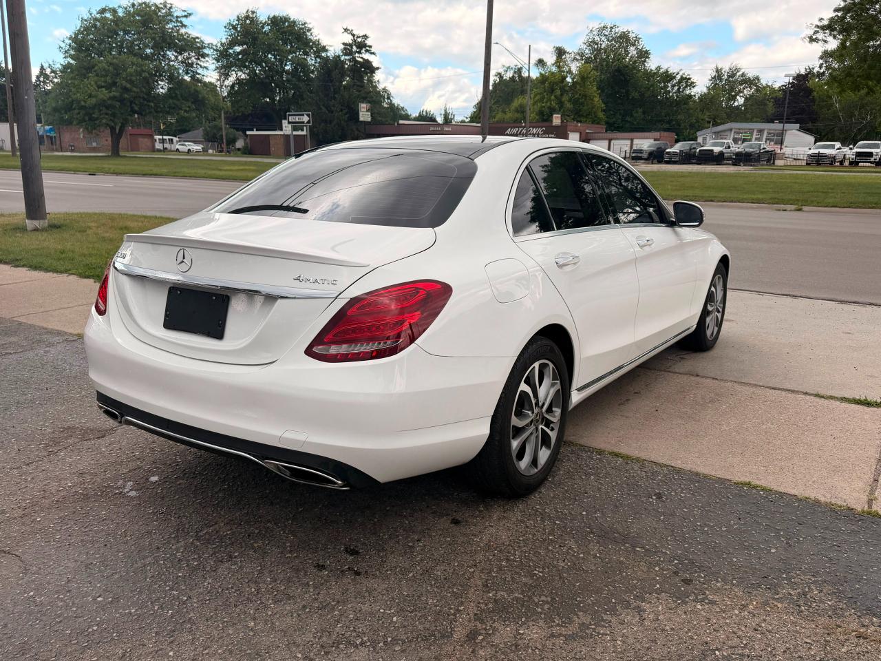 Mercedes-Benz C-Class C300 4MATIC Sedan 2016