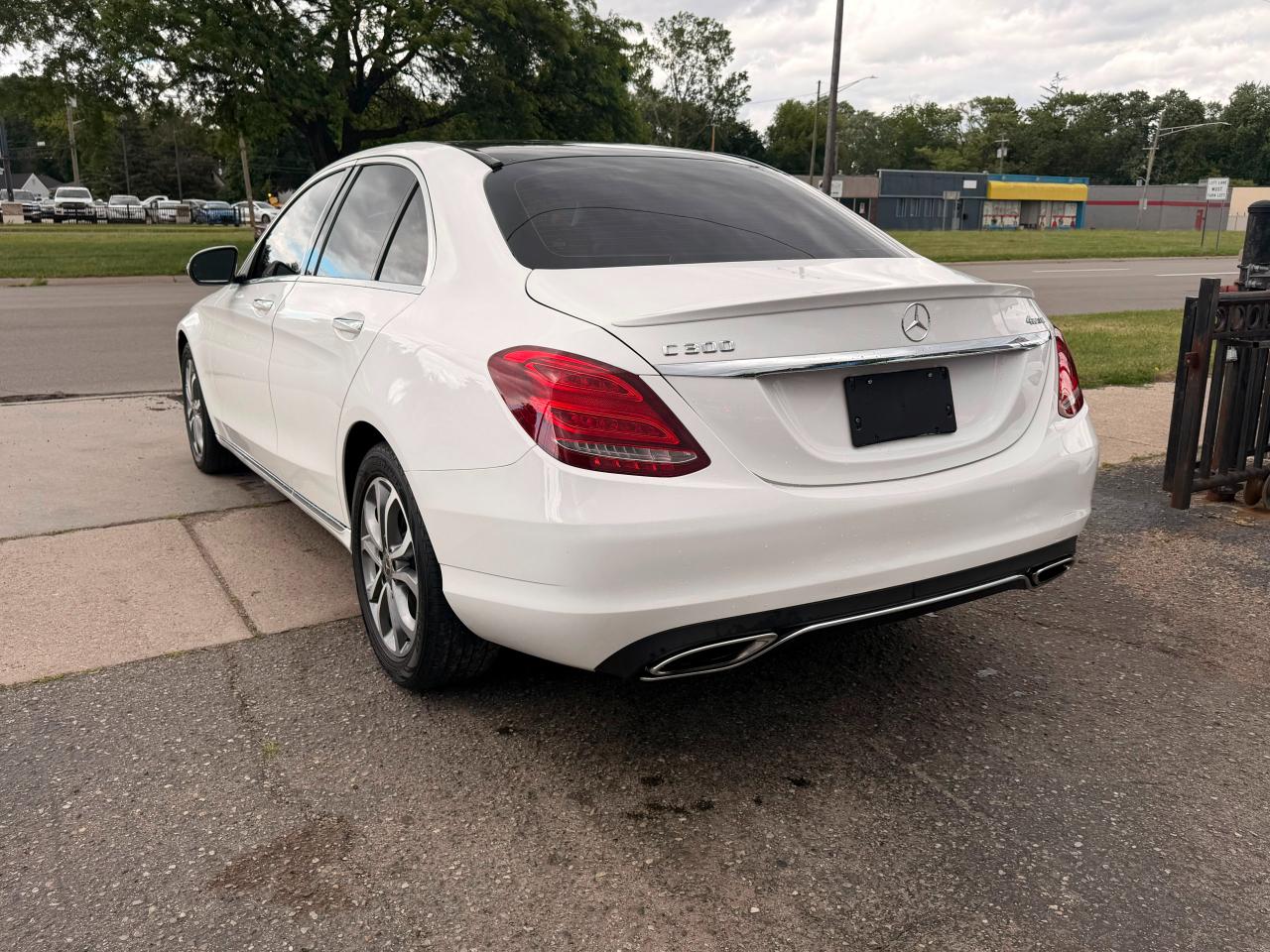 Mercedes-Benz C-Class C300 4MATIC Sedan 2016