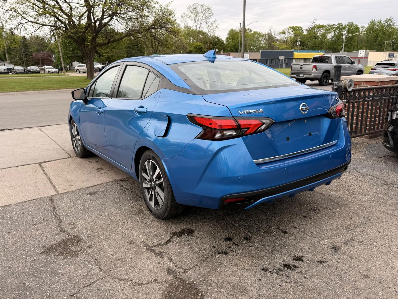 Nissan Versa SV 2020