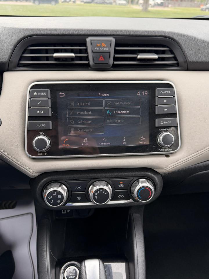 Nissan Versa SV 2020