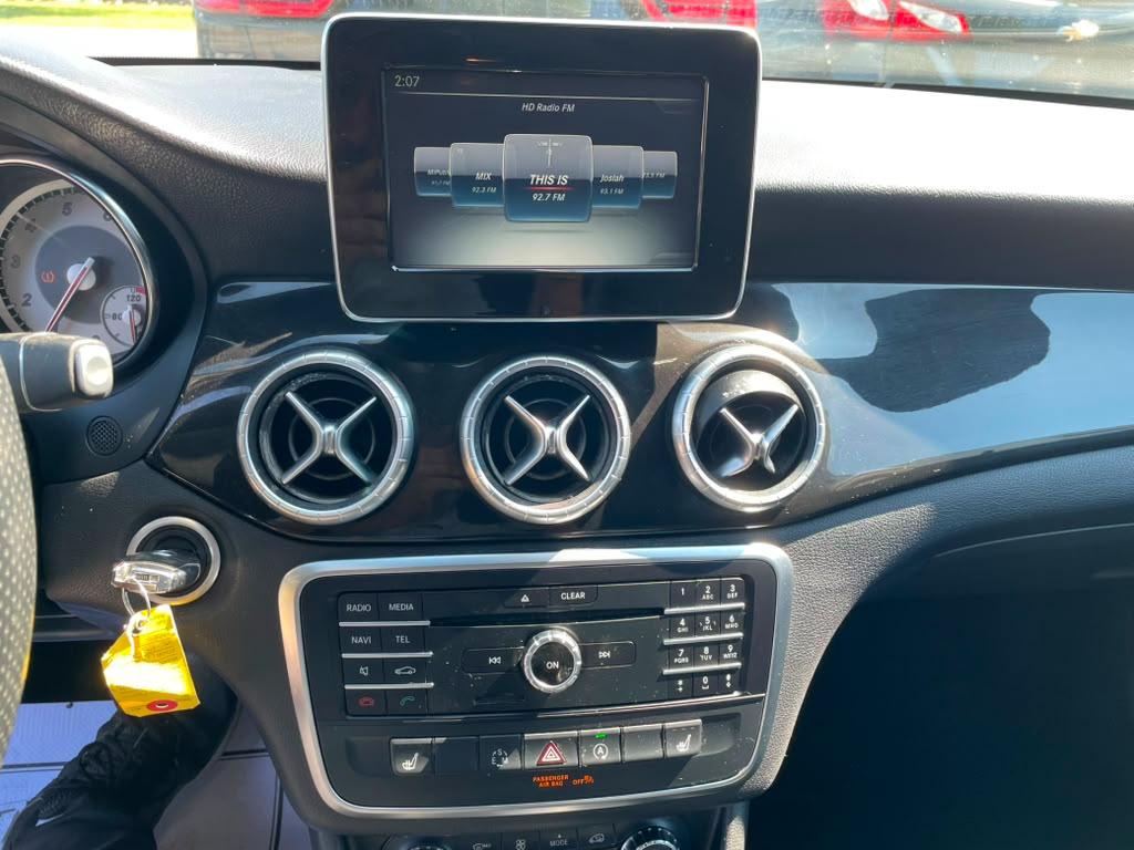 Mercedes-Benz CLA-Class CLA250 2015