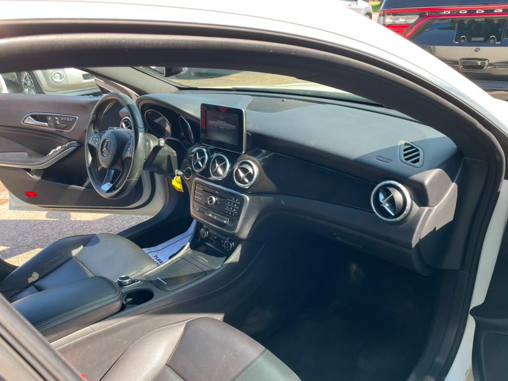Mercedes-Benz CLA-Class CLA250 2015