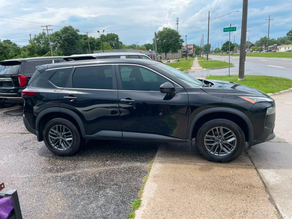 Nissan Rogue S 2022