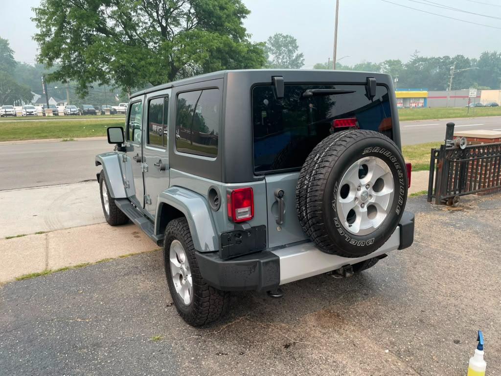 Jeep Wrangler Unlimited Sahara 4WD 2015