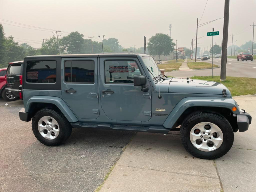 Jeep Wrangler Unlimited Sahara 4WD 2015