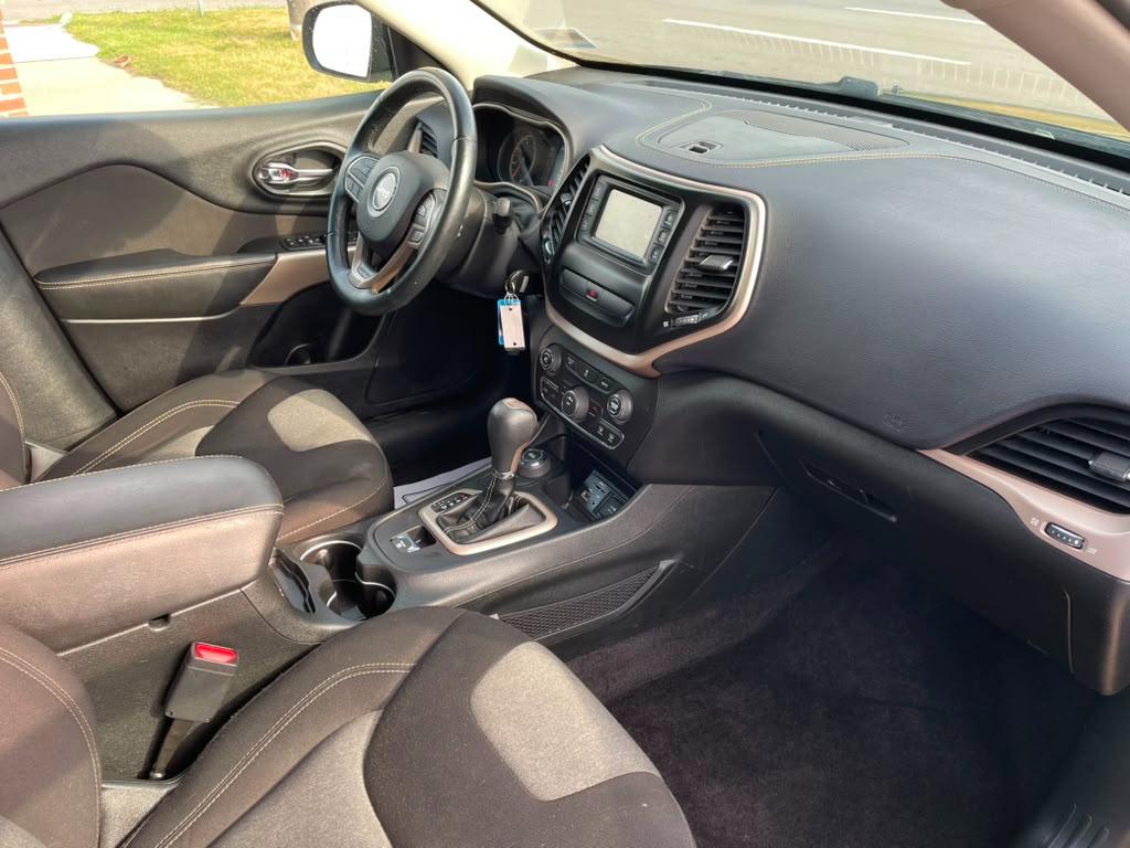 Jeep Cherokee Latitude 4WD 2018