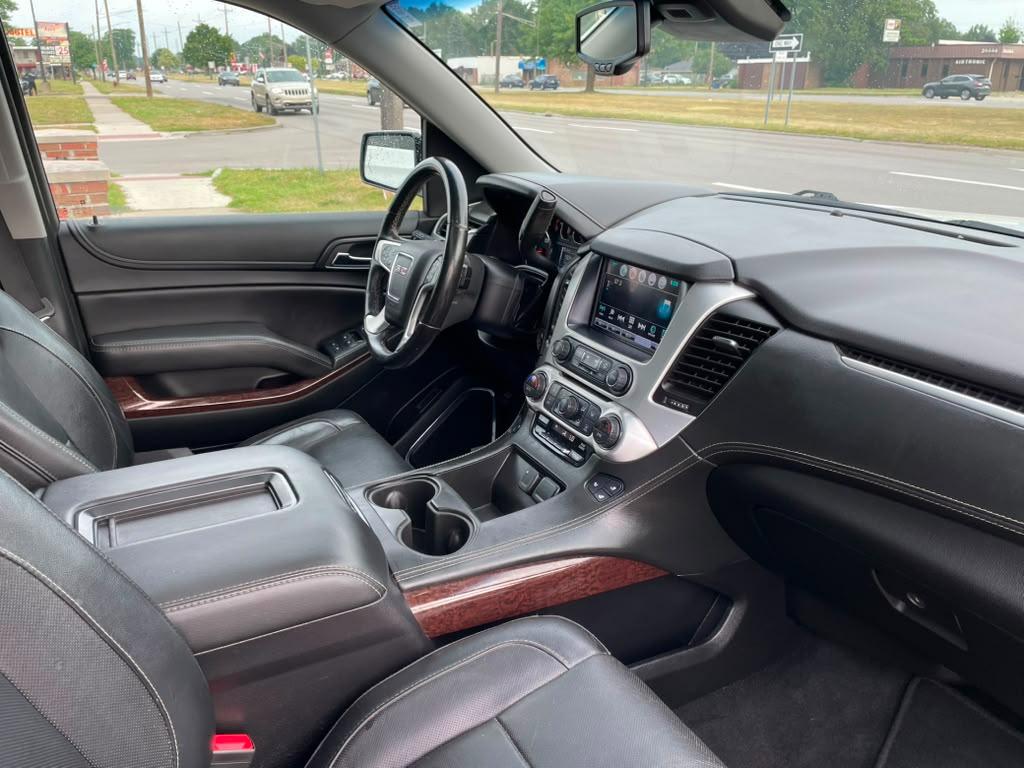 GMC Yukon XL SLT 4WD 2018