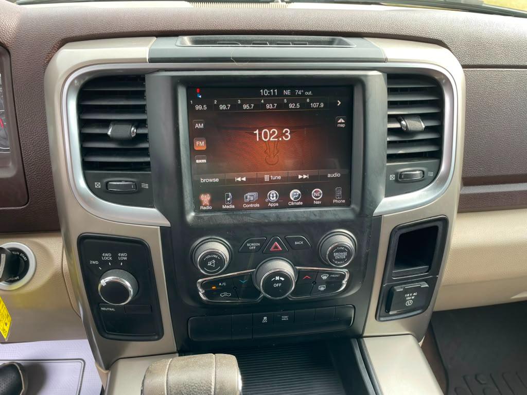 RAM 1500 SLT Crew Cab SWB 4WD 2013