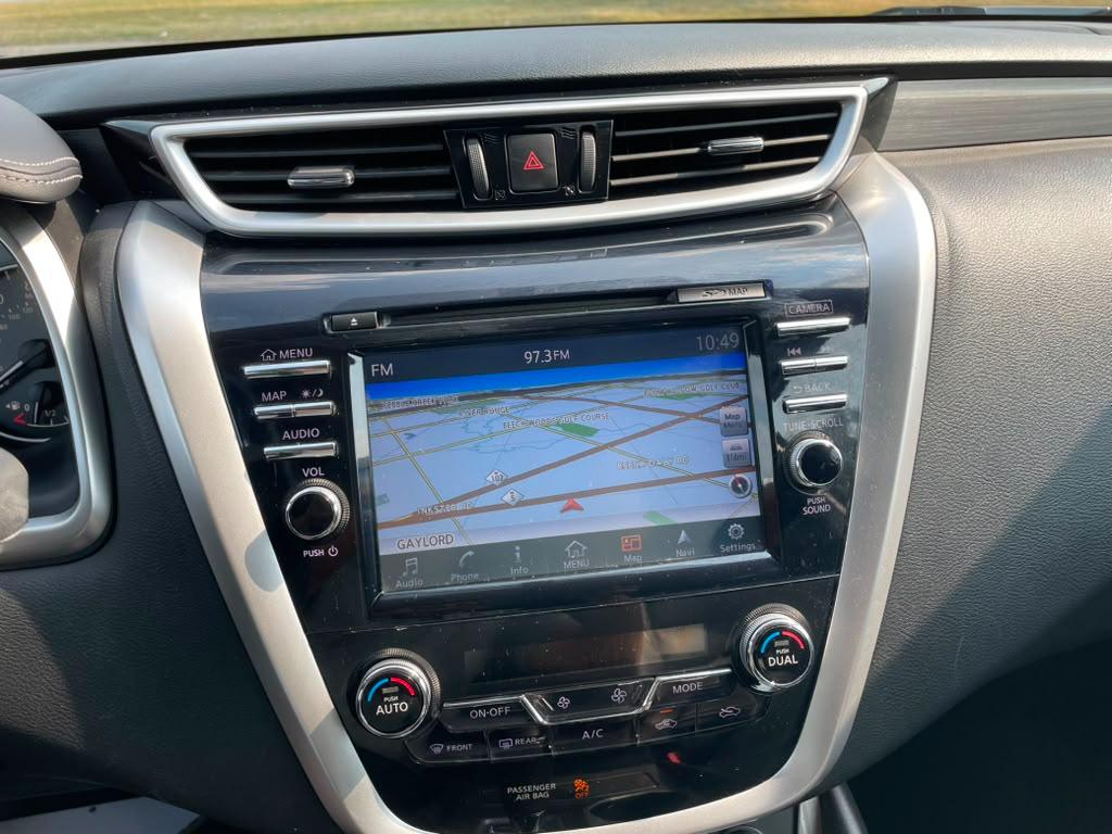 Nissan Murano SV AWD 2015