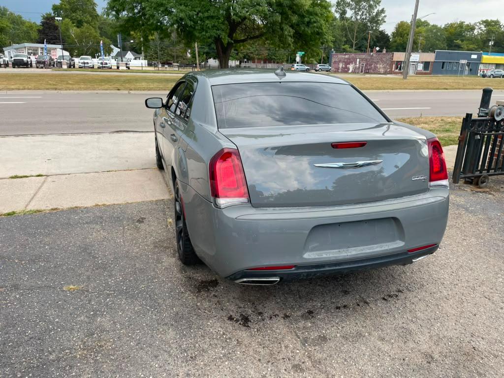 Chrysler 300 S V6 RWD 2019