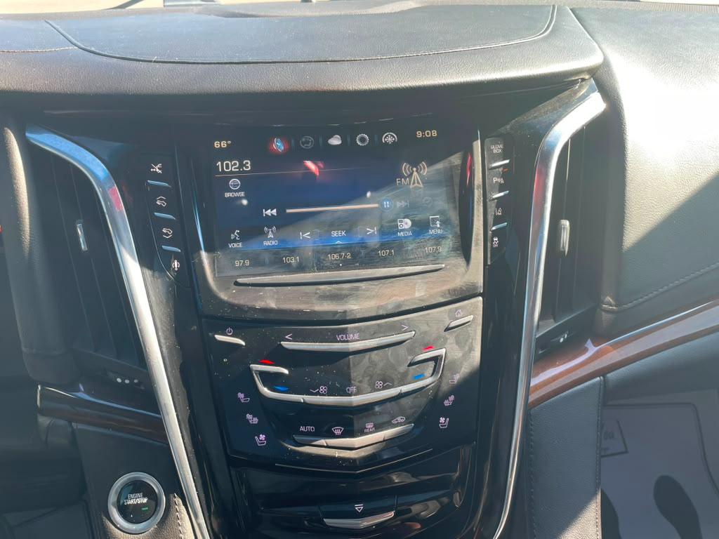 Cadillac Escalade Premium 4WD 2015