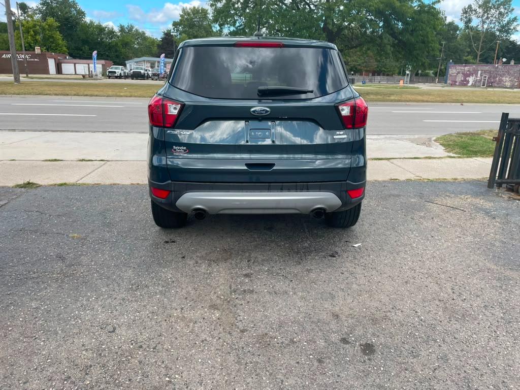 Ford Escape SE FWD 2019