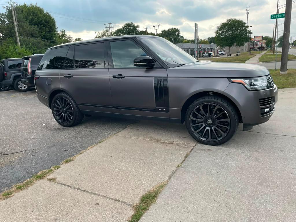 Land Rover Range Rover Supercharged LWB 2017