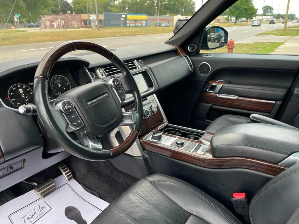 Land Rover Range Rover Supercharged LWB 2017