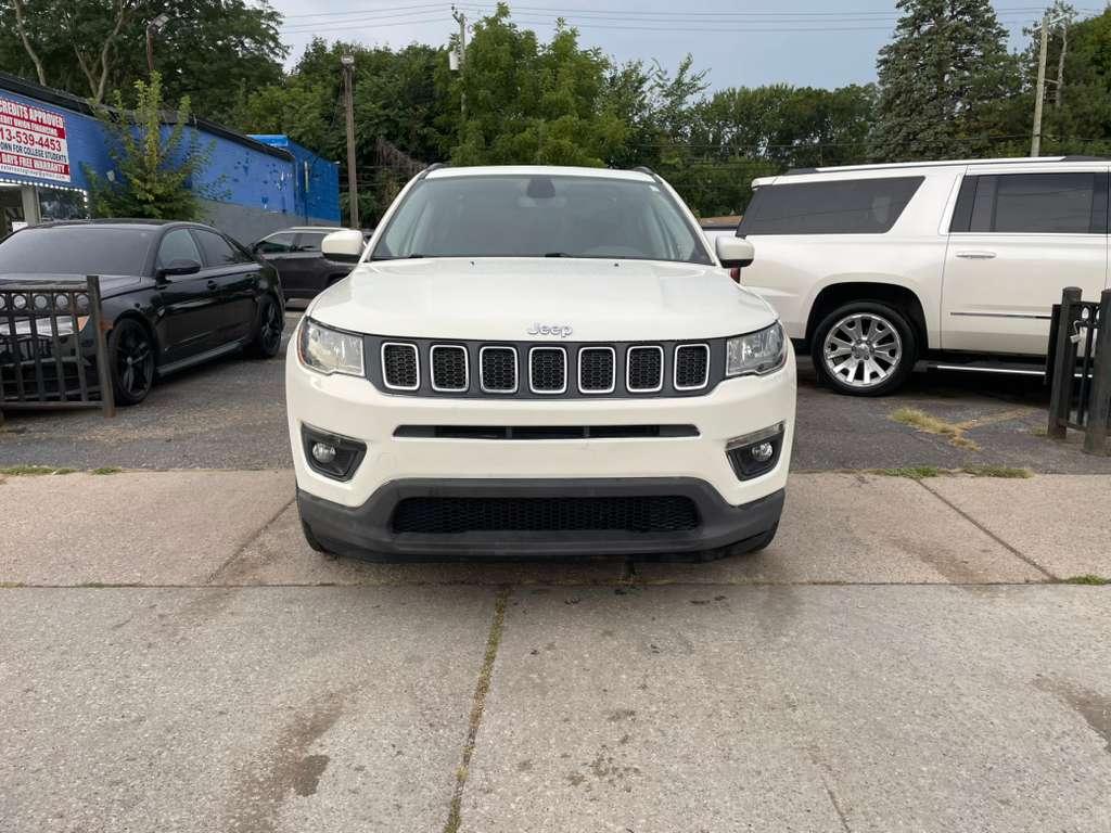 Jeep Compass Latitude FWD 2021