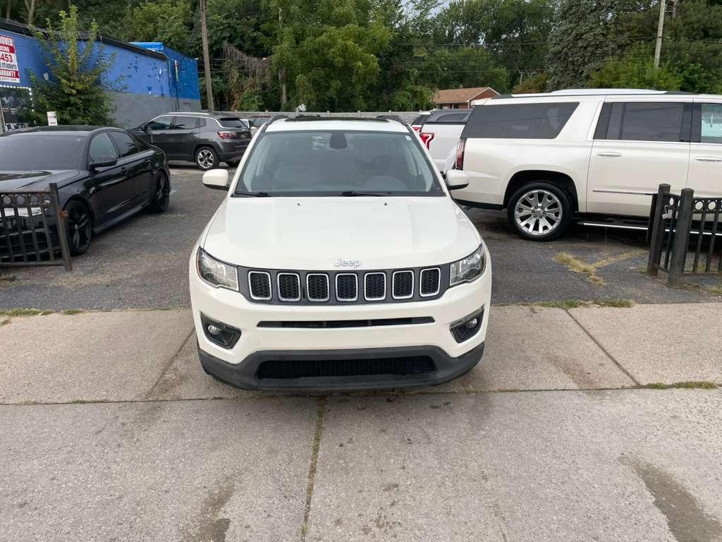 Jeep Compass Latitude FWD 2021